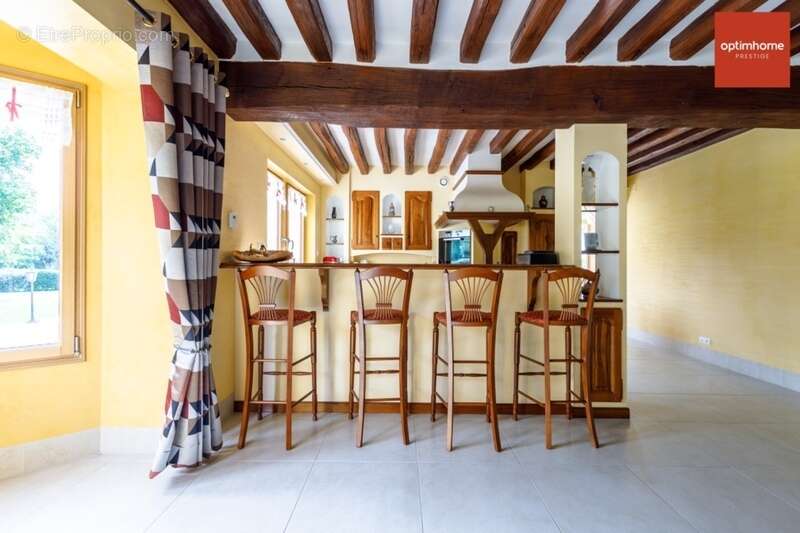 Maison à MARAIS-VERNIER