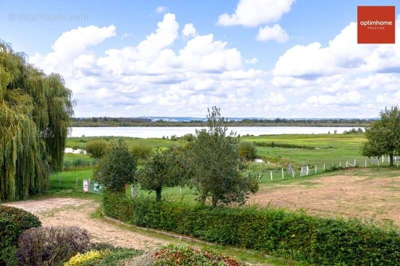 Maison à MARAIS-VERNIER