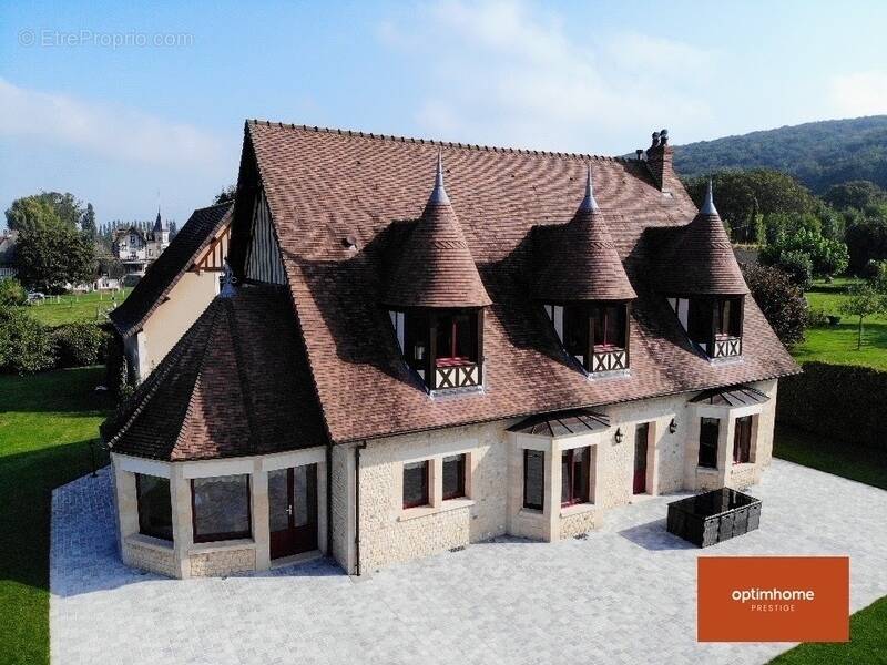 Maison à MARAIS-VERNIER