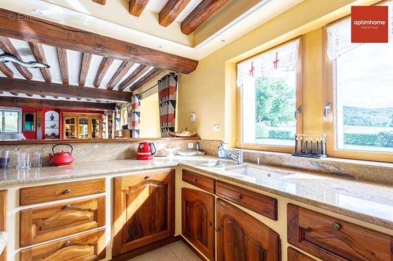 Maison à MARAIS-VERNIER