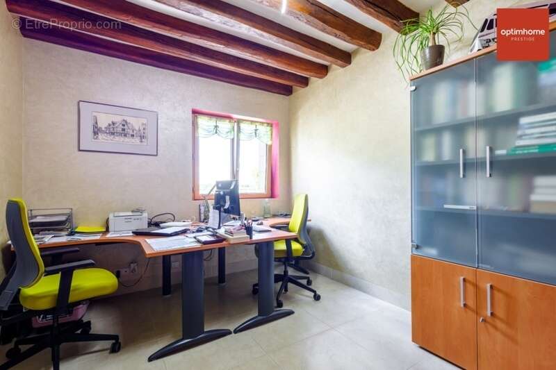 Maison à MARAIS-VERNIER