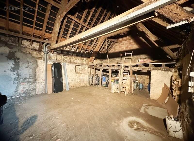 Maison à LA SUZE-SUR-SARTHE