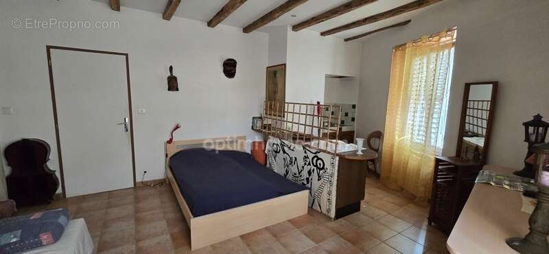 Maison à SAINT-PRIEST-TAURION