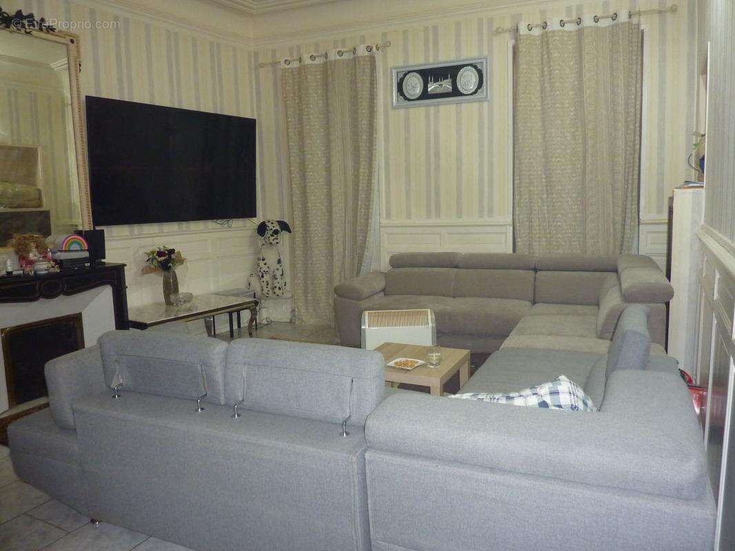 Appartement à BEZIERS