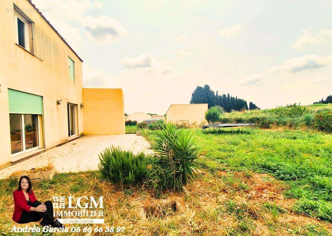 Maison à SAINT-GILLES