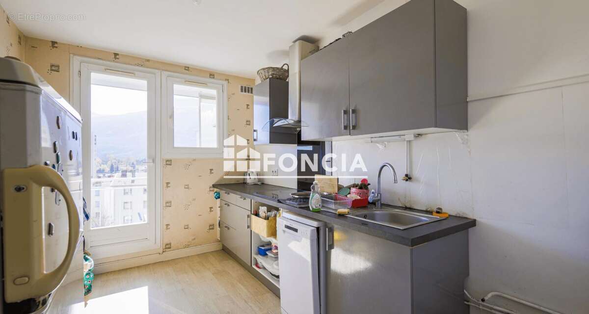 Appartement à SAINT-MARTIN-LE-VINOUX