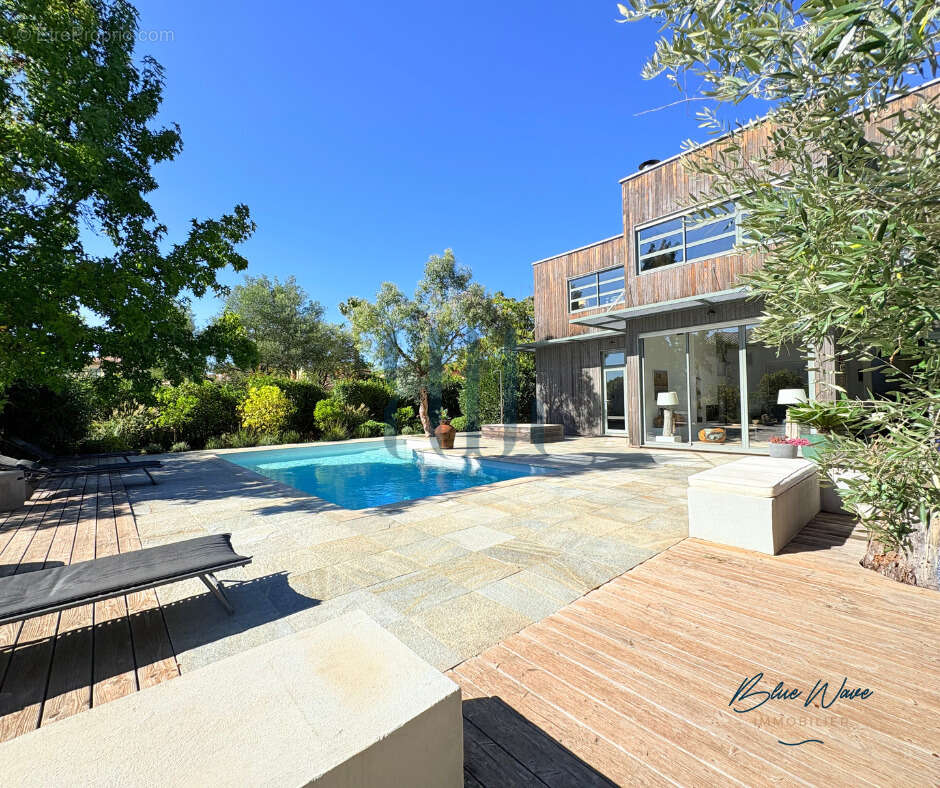 Maison à SAINT-RAPHAEL