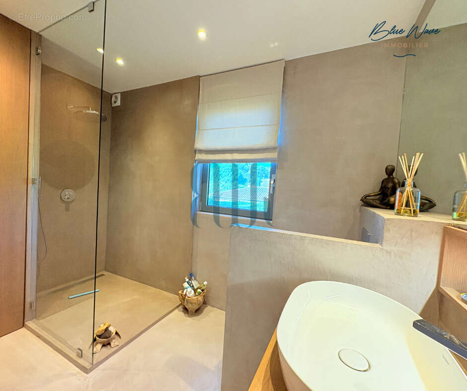 Maison à SAINT-RAPHAEL