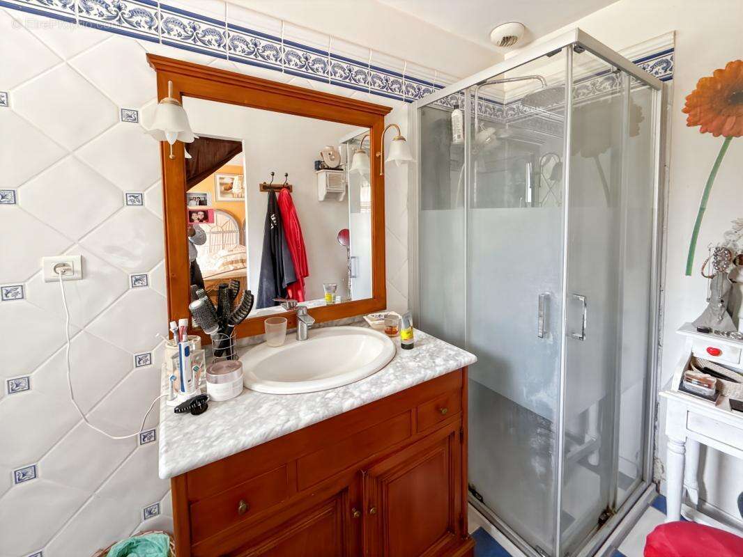 Maison à YVOY-LE-MARRON