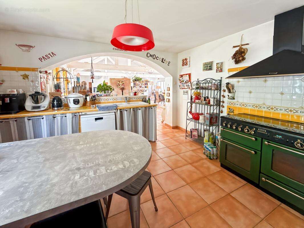 Maison à YVOY-LE-MARRON