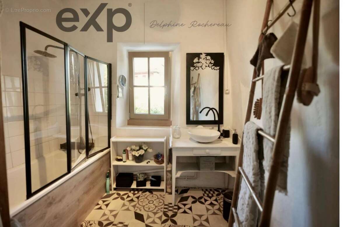 Maison à MENTHON-SAINT-BERNARD