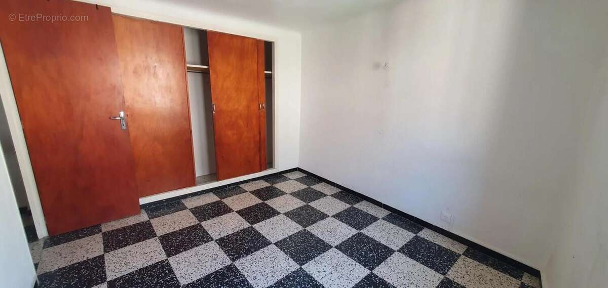 Maison à CORNEILHAN