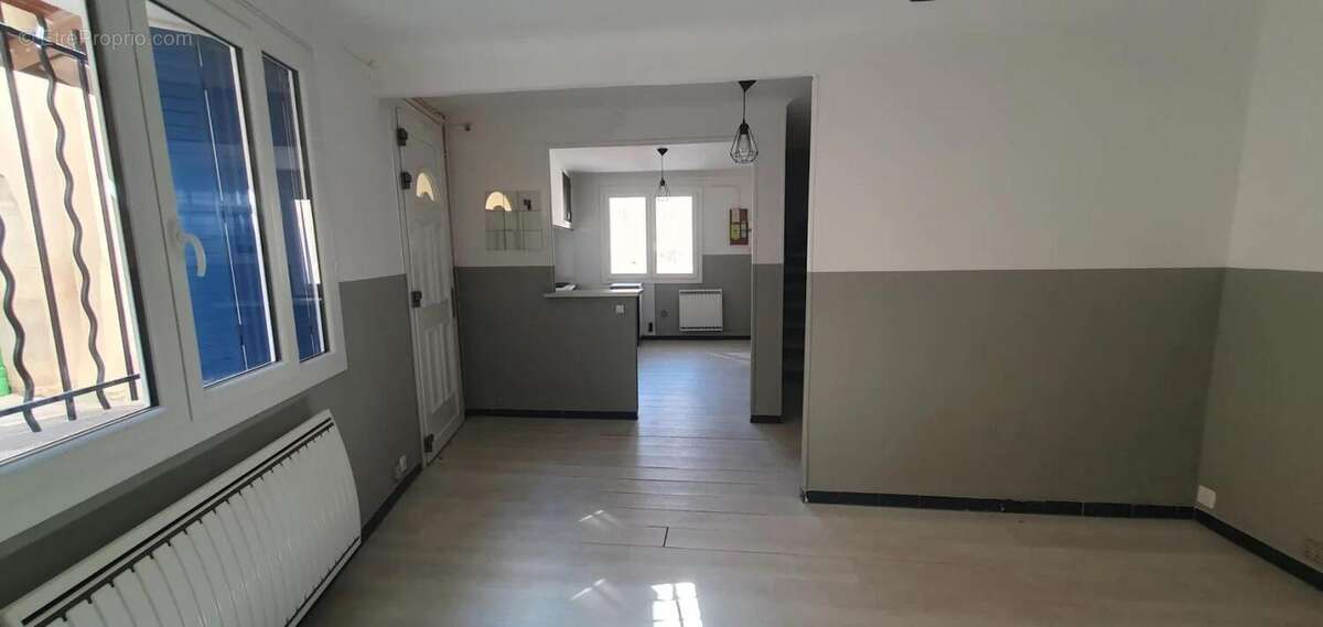 Maison à CORNEILHAN