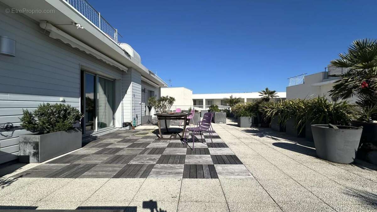 Appartement à LA ROCHELLE