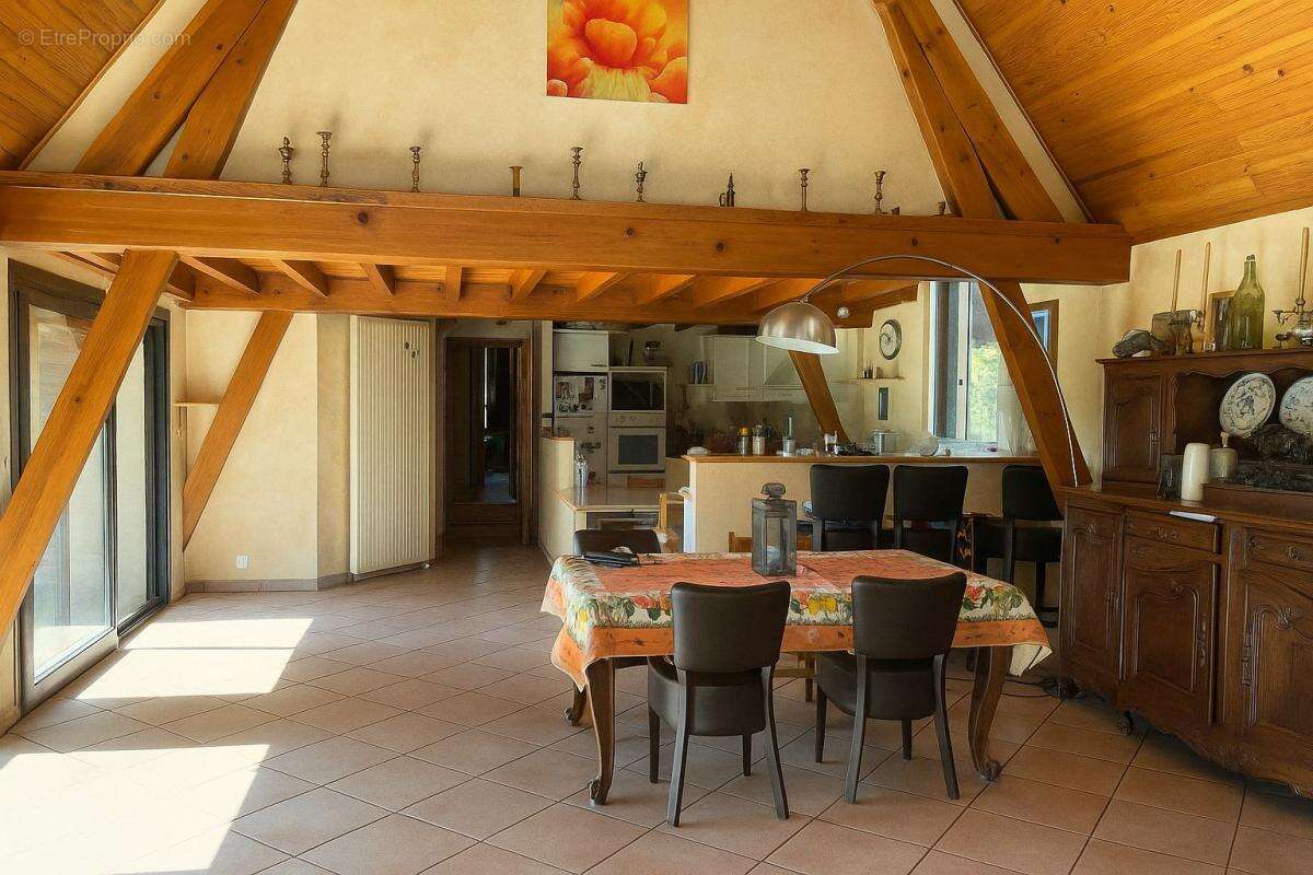 Maison à SALIES-DE-BEARN