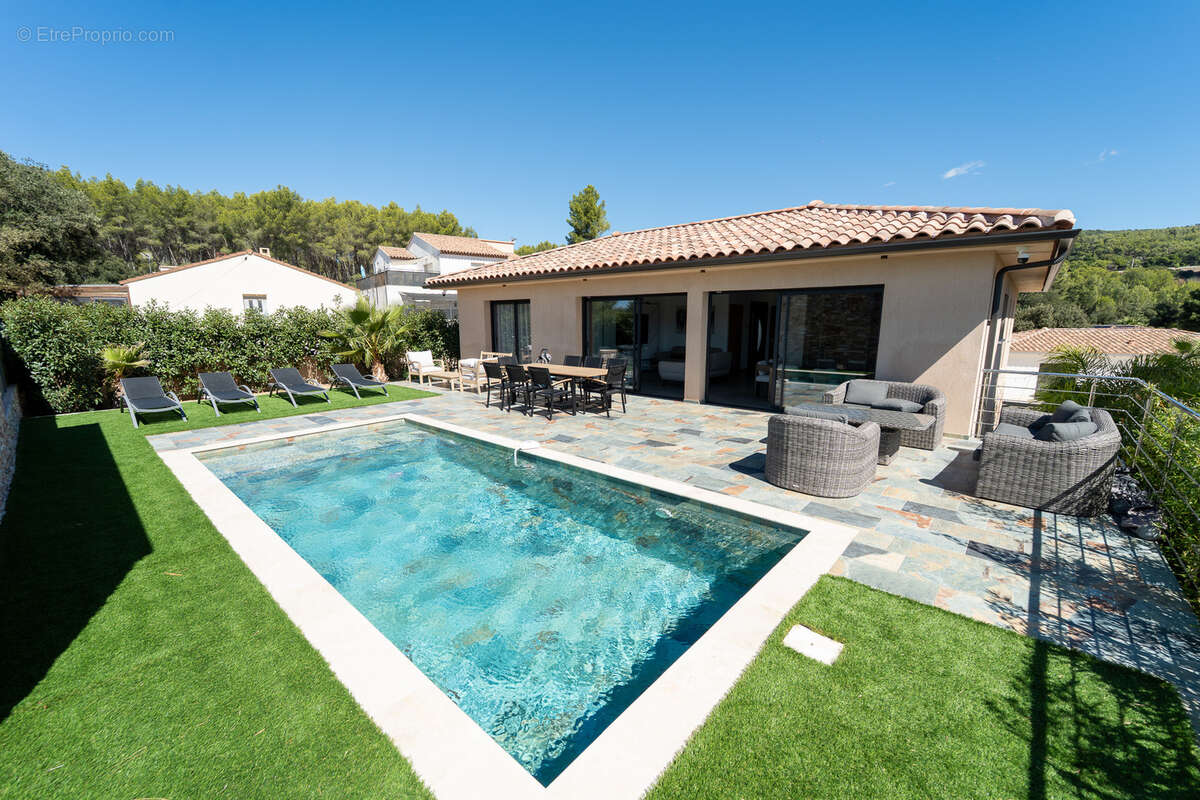 Maison à SANARY-SUR-MER