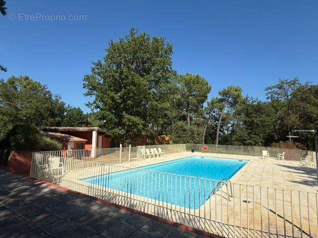 Maison à ROUSSILLON