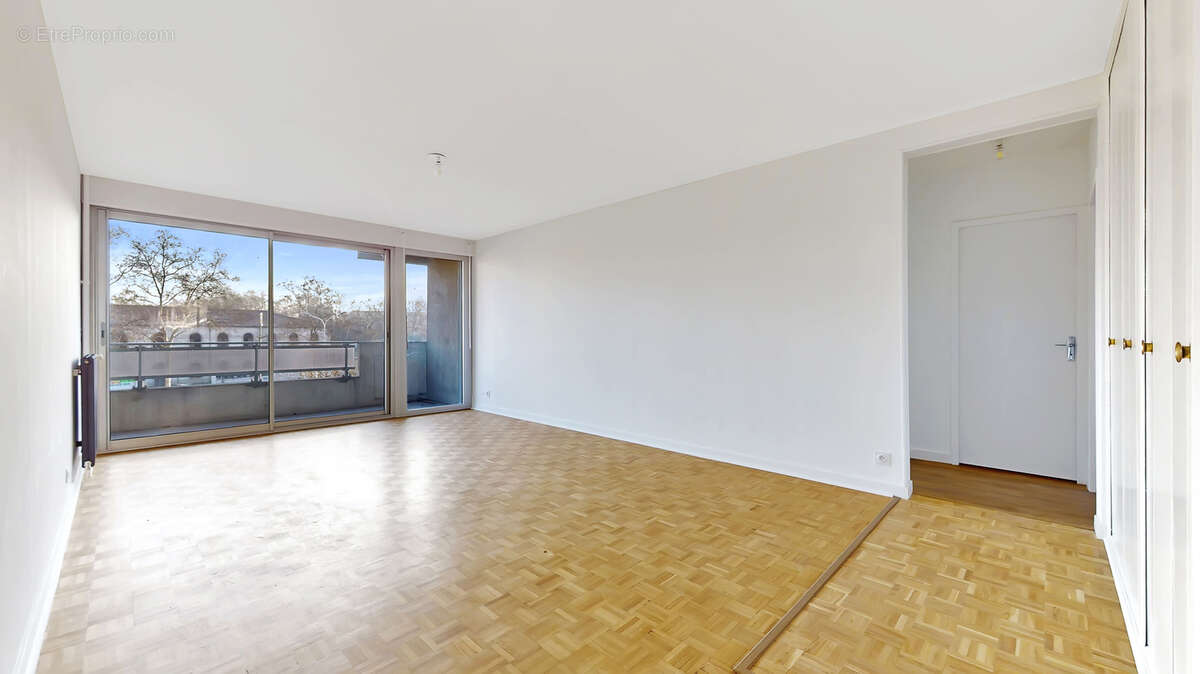 Appartement à LYON-7E