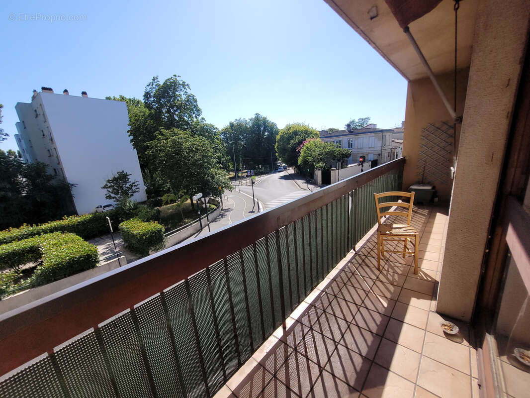 Appartement à BORDEAUX