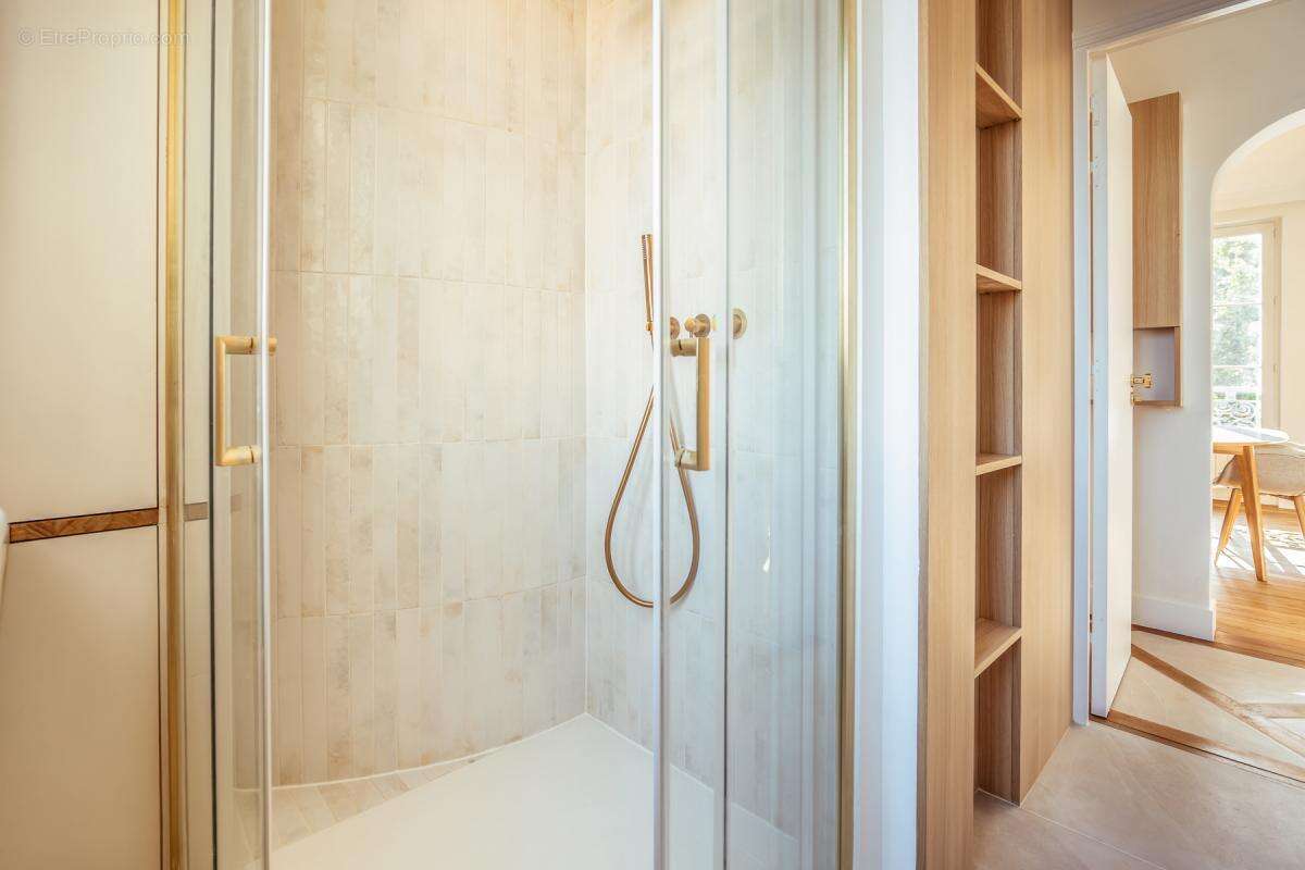 Appartement à PARIS-4E