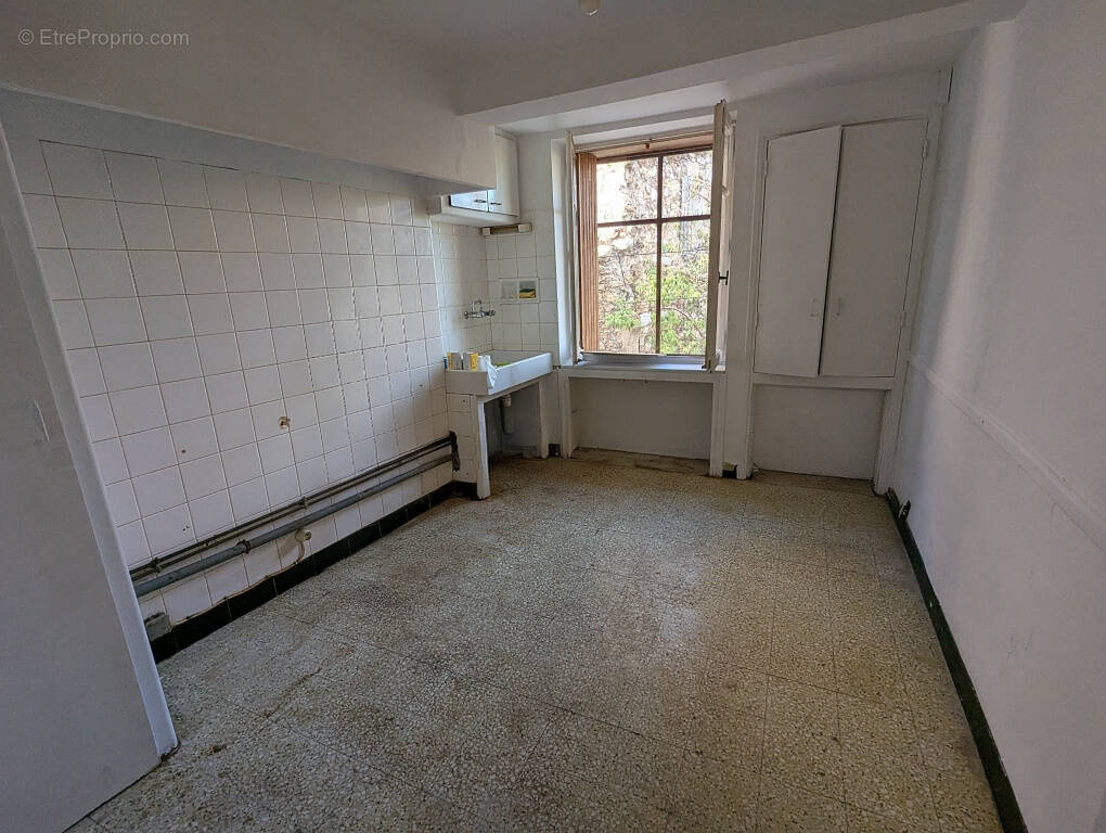 Maison à THEZAN-DES-CORBIERES