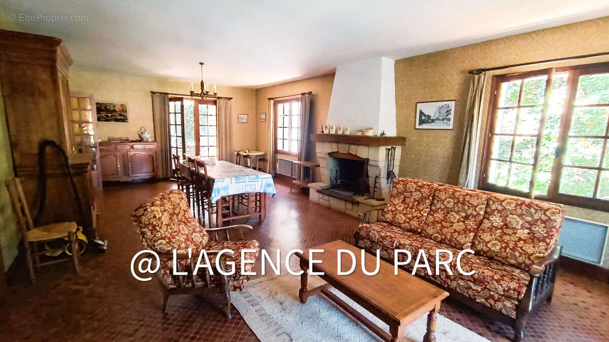 Maison à SAINT-GEORGES-DE-DIDONNE