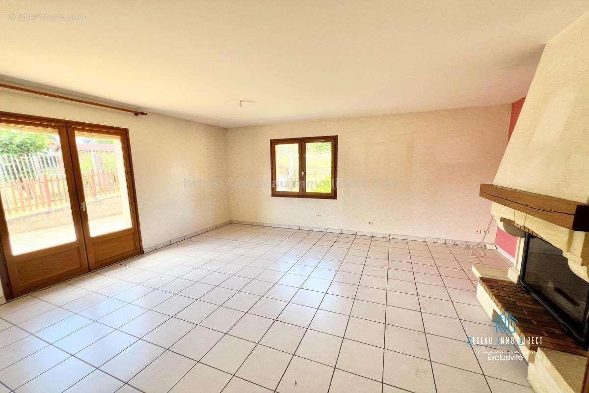 Maison à LA COTE-SAINT-ANDRE