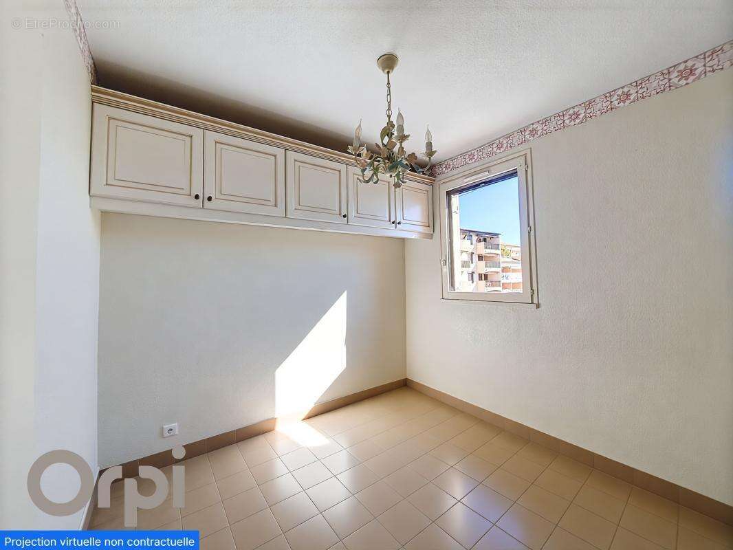Appartement à FREJUS