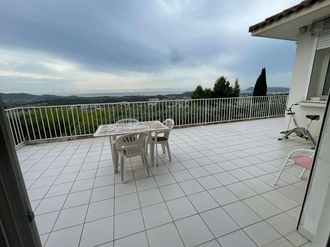 Maison à LA VALETTE-DU-VAR