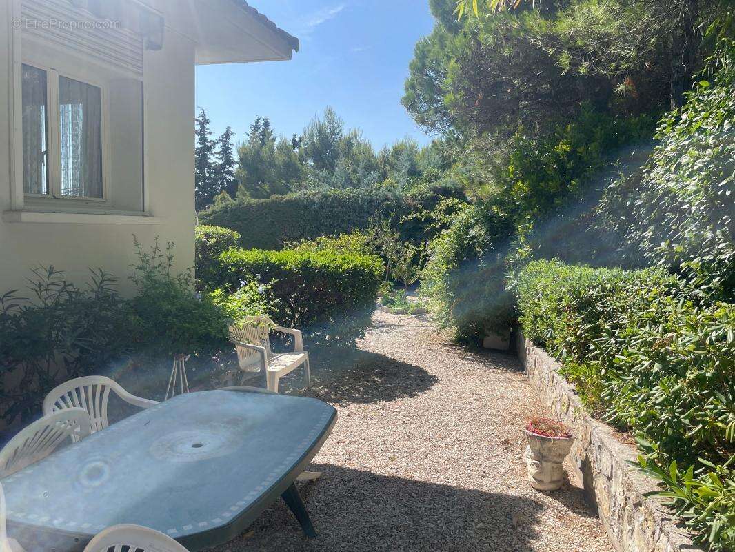 Maison à LA VALETTE-DU-VAR