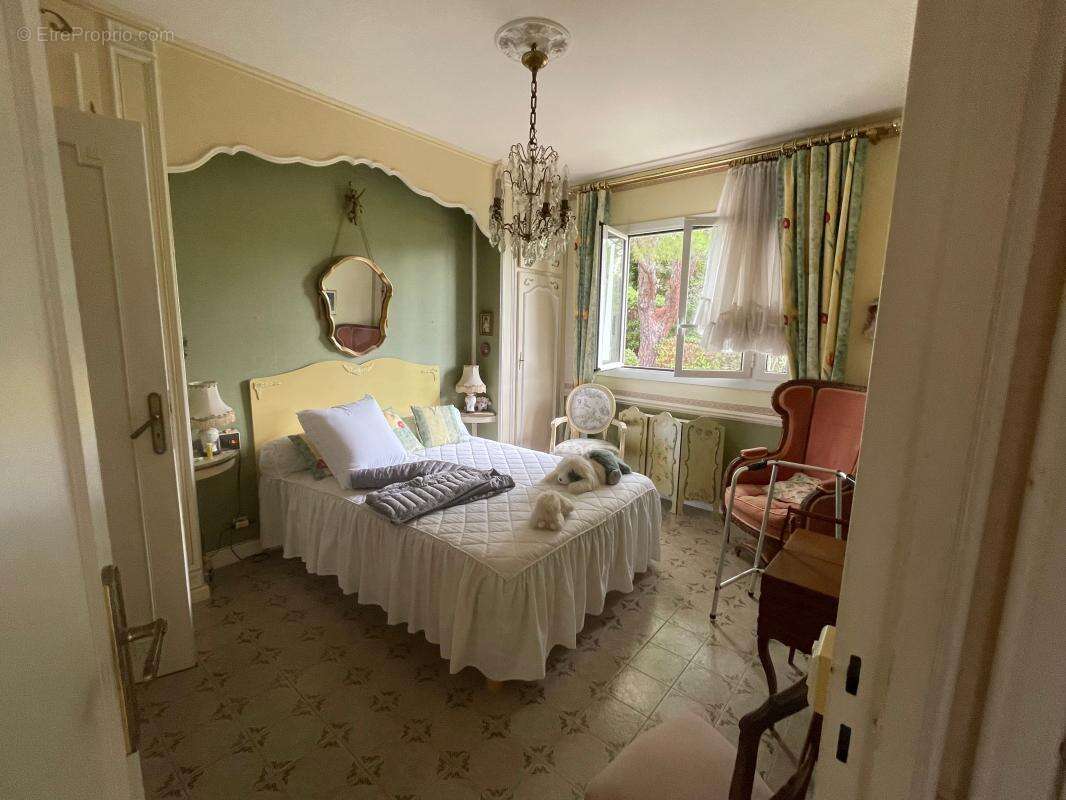 Maison à LA VALETTE-DU-VAR