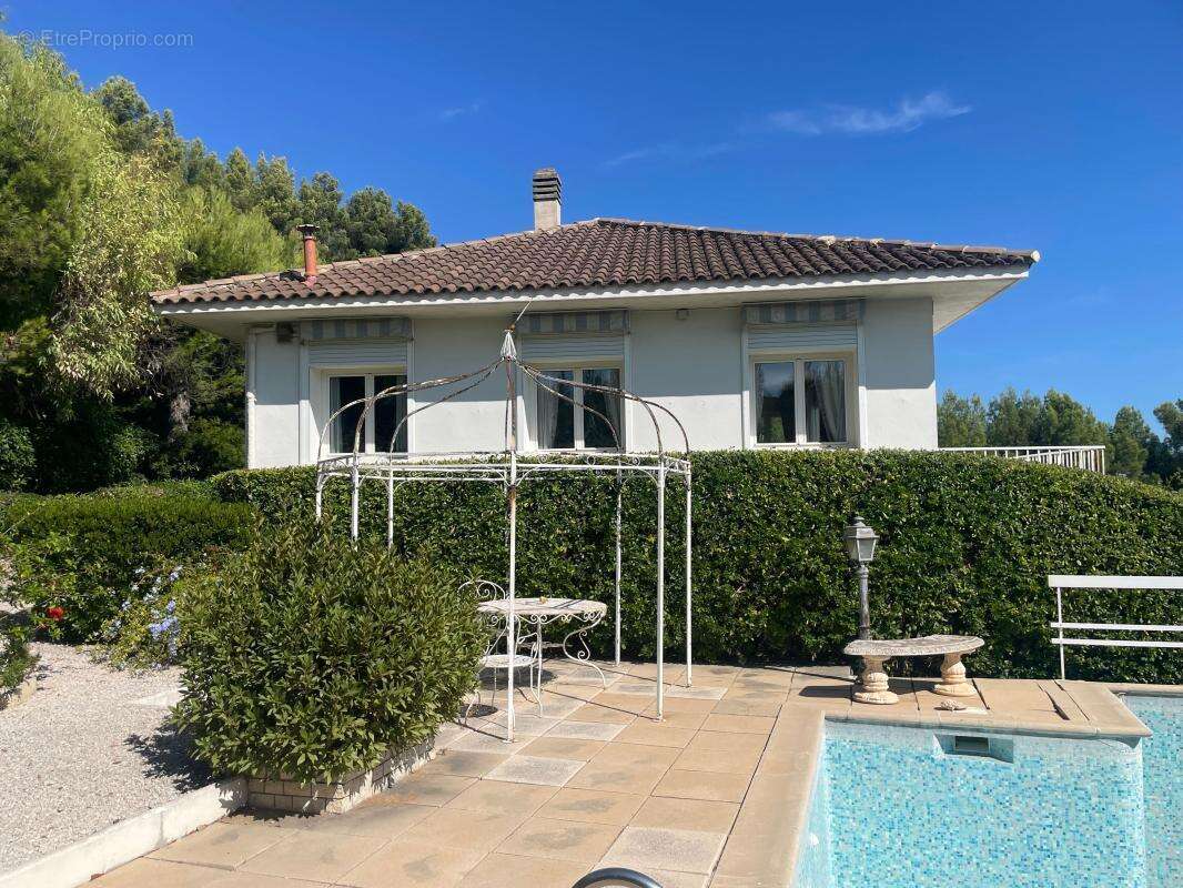 Maison à LA VALETTE-DU-VAR