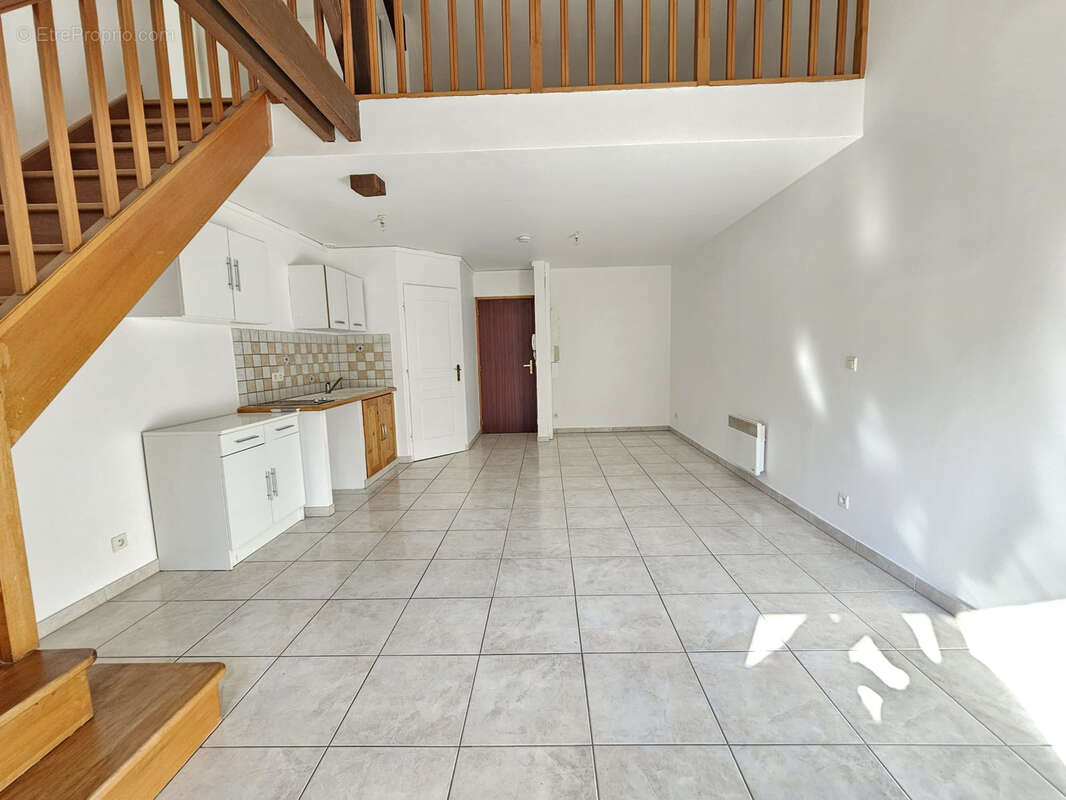 Appartement à ARPAJON