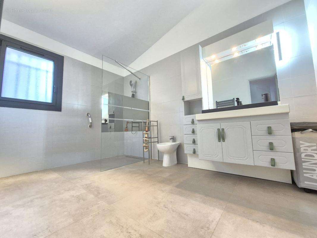 Maison à SANARY-SUR-MER