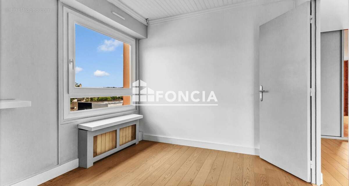 Appartement à VIRY-CHATILLON