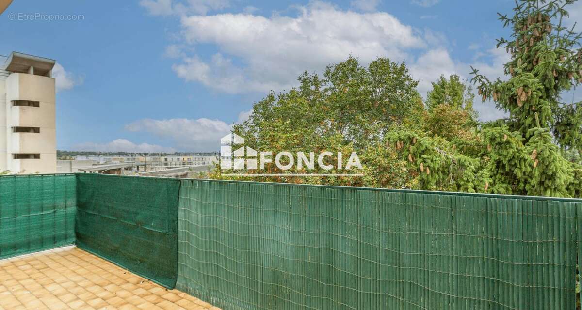 Appartement à VIRY-CHATILLON