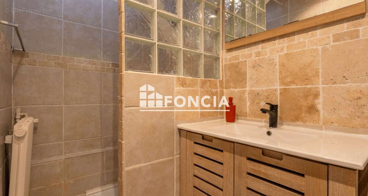 Appartement à VIRY-CHATILLON