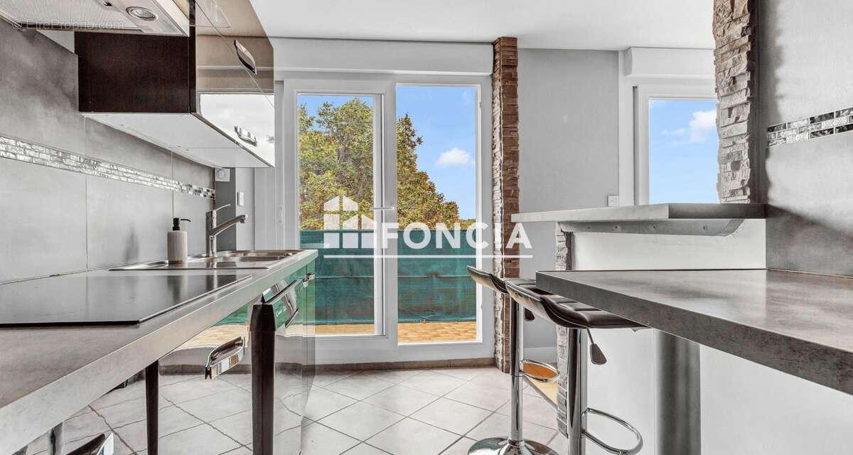 Appartement à VIRY-CHATILLON