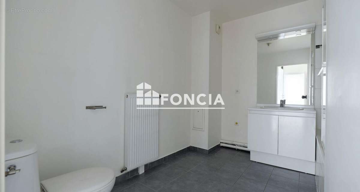 Appartement à ATHIS-MONS