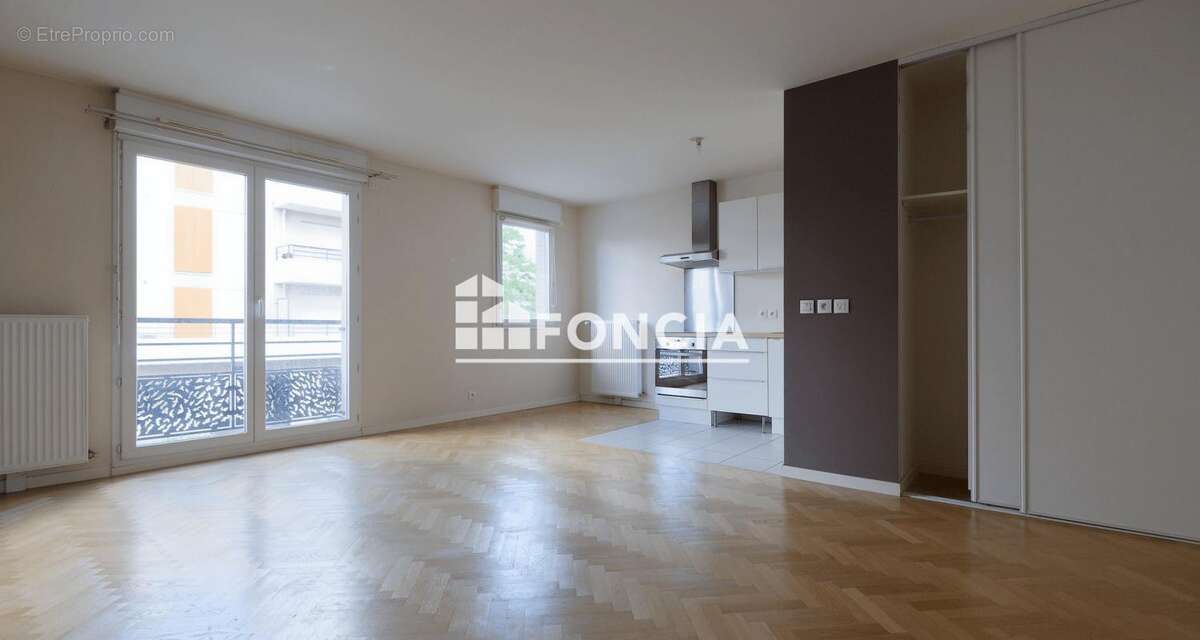 Appartement à ATHIS-MONS