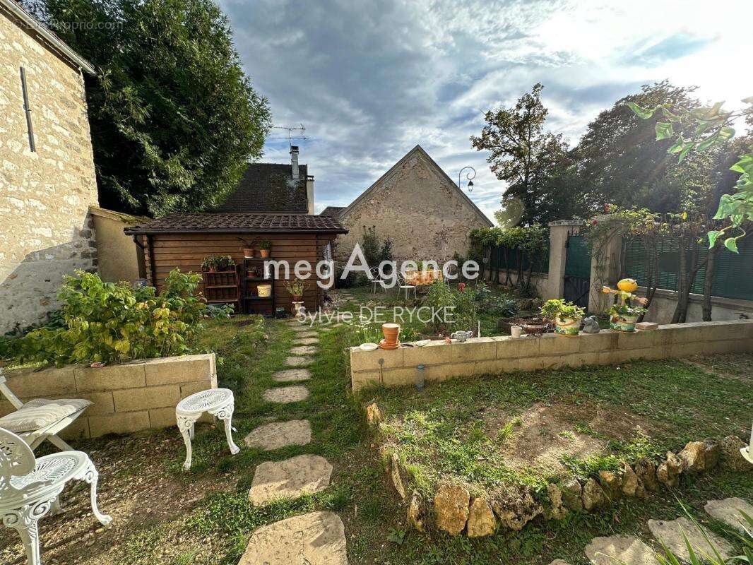 Maison à MISY-SUR-YONNE