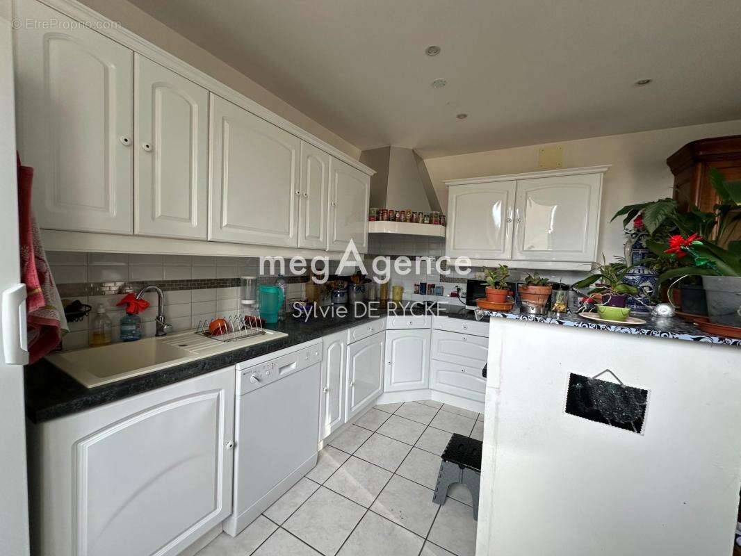 Maison à MISY-SUR-YONNE