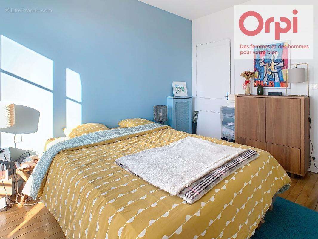 Appartement à ISSY-LES-MOULINEAUX