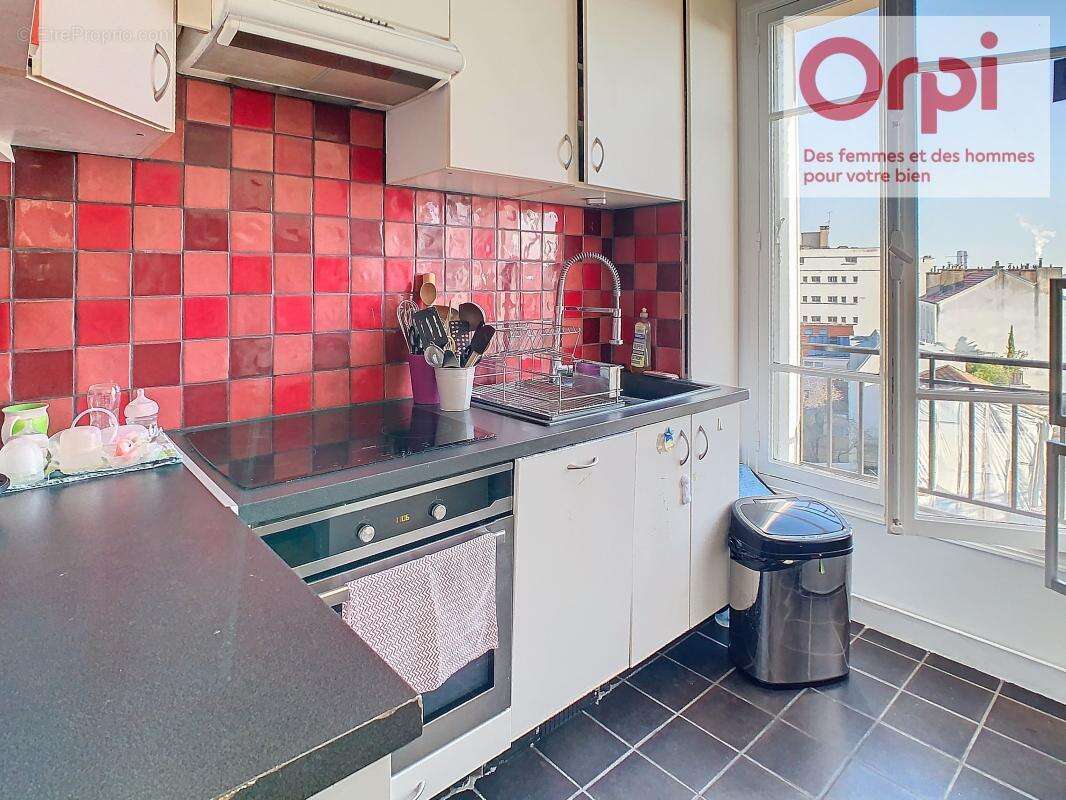 Appartement à ISSY-LES-MOULINEAUX