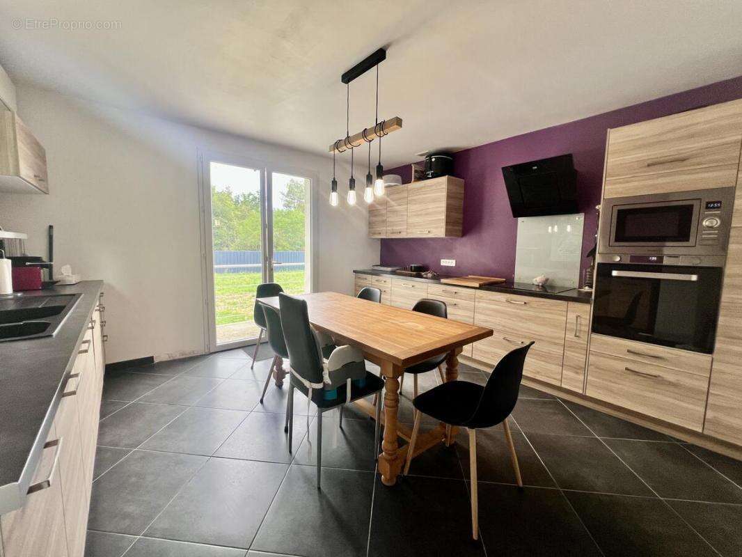 Maison à BRAY-EN-VAL