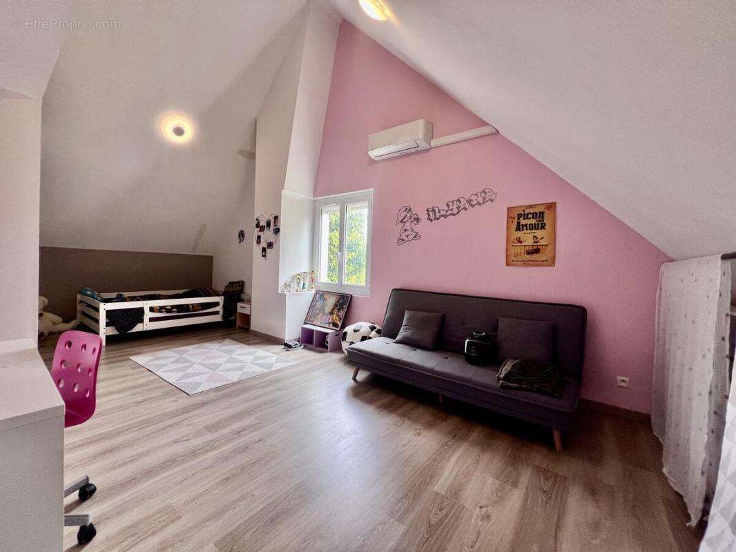 Maison à BRAY-EN-VAL