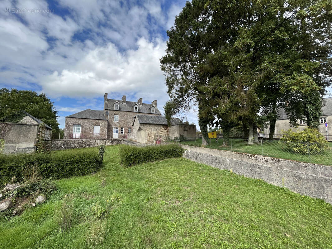 Maison à GOURFALEUR