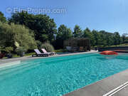 Maison à CHALONVILLARS