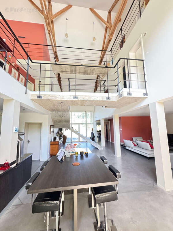 Maison à CHALONVILLARS