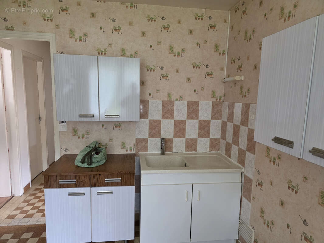 Maison à NESLE-NORMANDEUSE